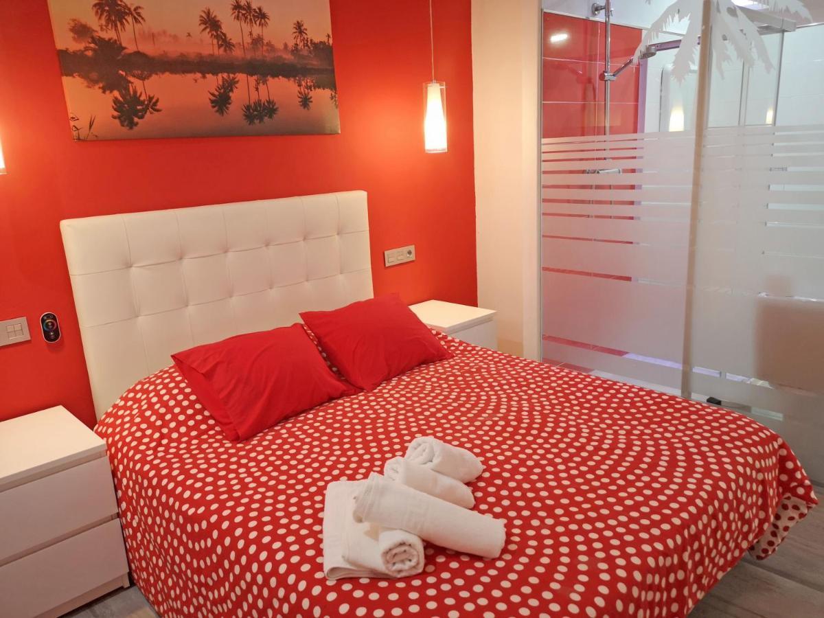 Conil Red-Black Apartment Conil De La Frontera Exteriér fotografie
